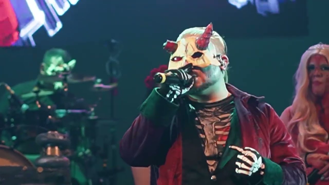 Ya no somos dos – Grupo FAK (En Vivo | Concierto de Halloween)