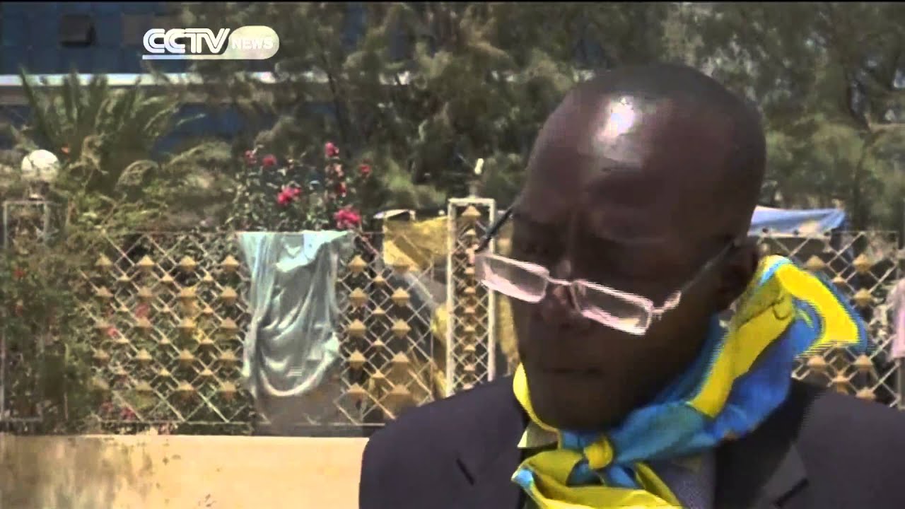 Senegal's Abdoulaye Wade Return Home After Two Years In France
