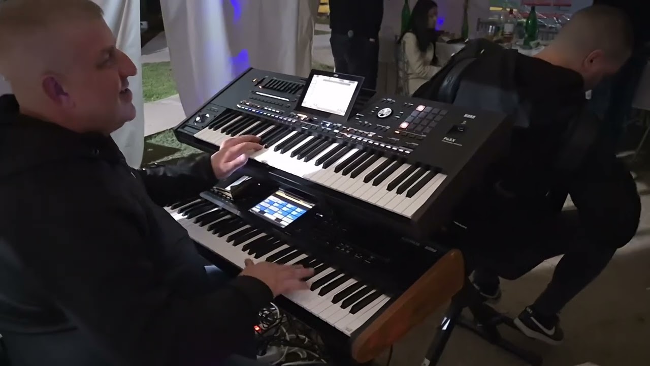 ROBOT KOLO
