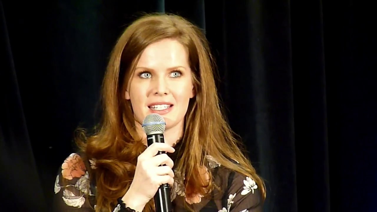 Bex Mader! Vancouver OUAT 2017