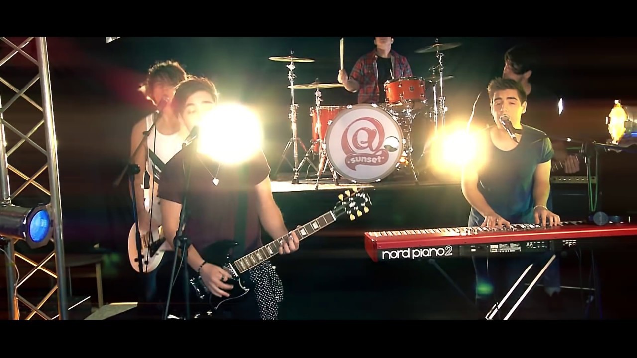 Ariana Grande - Break Free ft Sia's Chandelier Cover