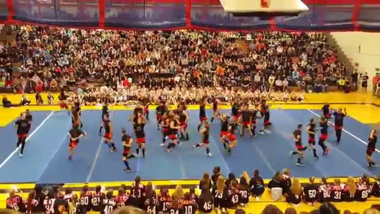 WTHS 2015 senior powder puff cheer