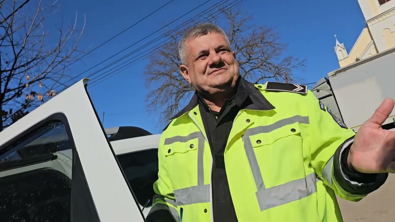 Primaria Acatari. Au blocat o stradă dupa bunul plac, dar si mint de &icirc;ngheață apele