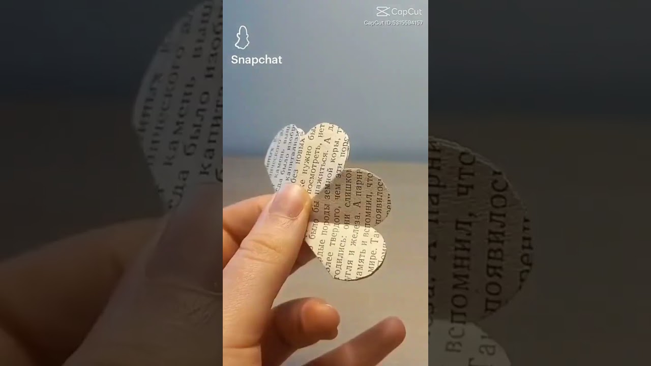 como fazer uma rosa de papel