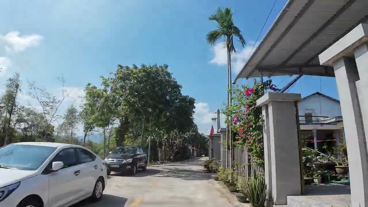 Làng Quê Huế Những Ngày Giáp Tết – Đông Đúc Người Về