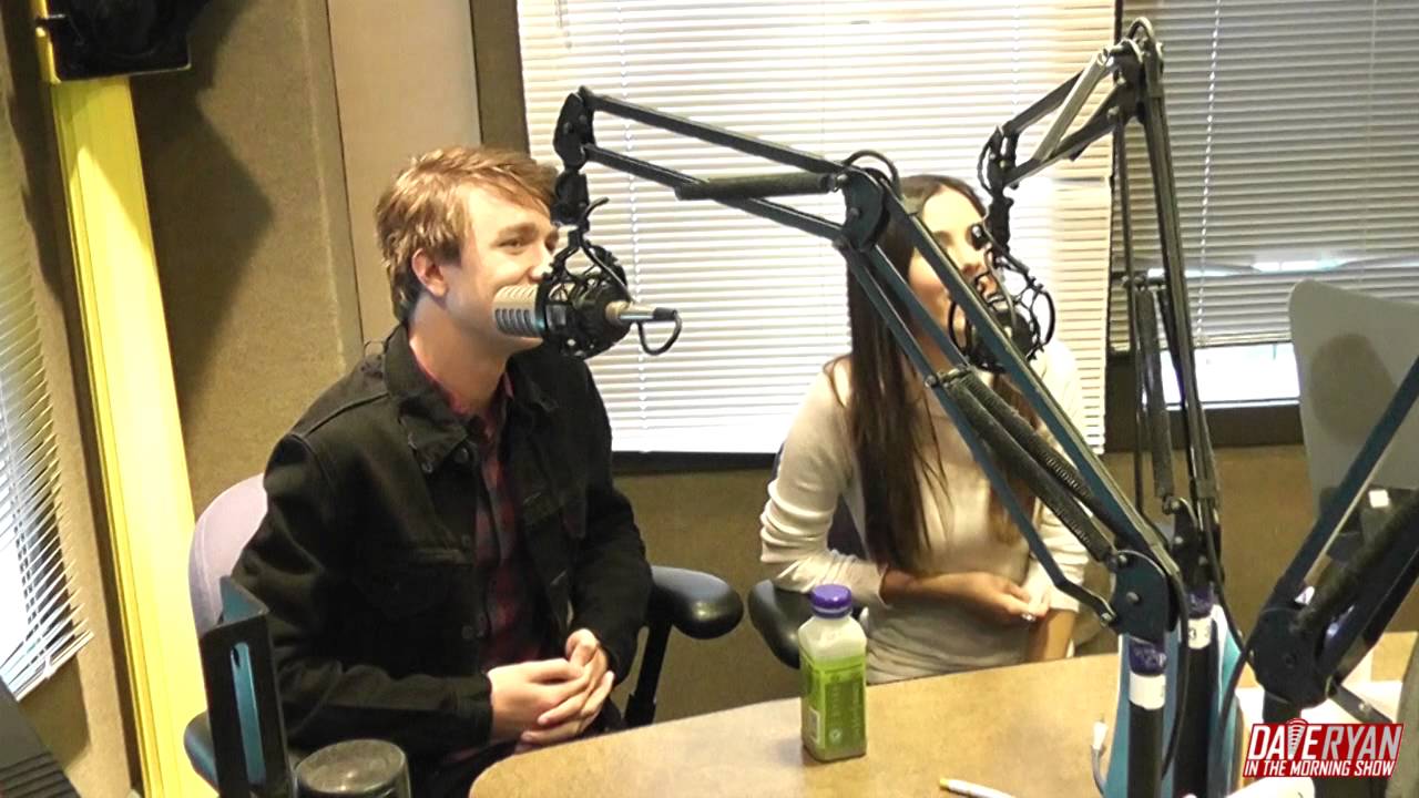 Interview with Victoria Justice & Thomas Mann