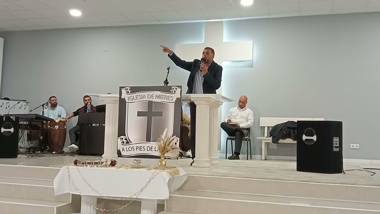 siervo ramón dé Aranda en la iglesia de Mieres impresionante 🙌🙌