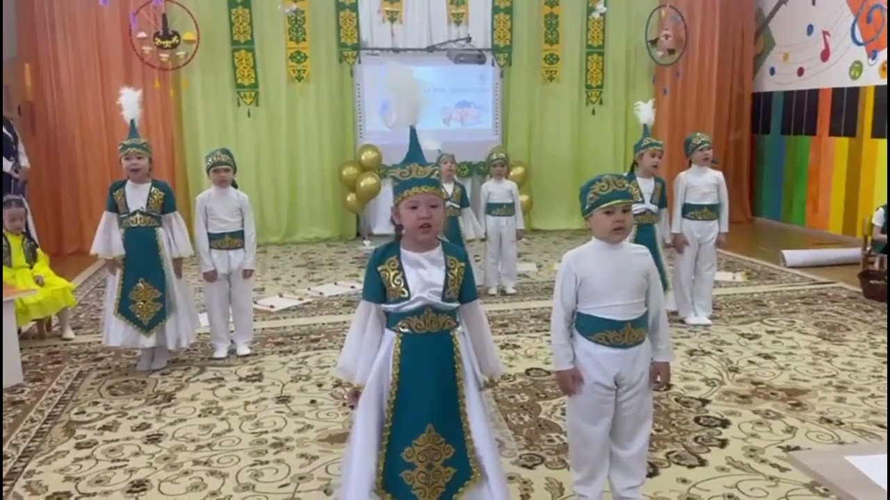 Тілдер мерекесі Қазақшаң қалай балақай