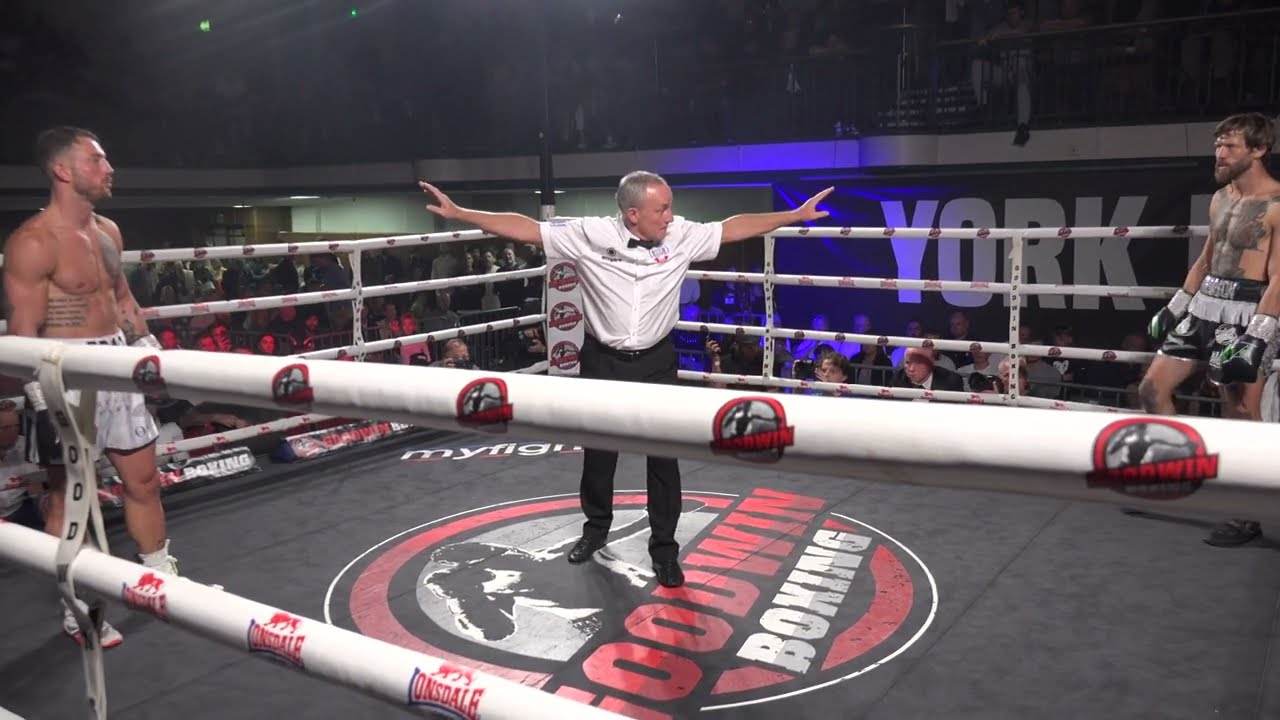 BRAD PAULS v MITCHELL FREARSON - English Middleweight Title - 23rd September 2023 - BOXMANIA 5