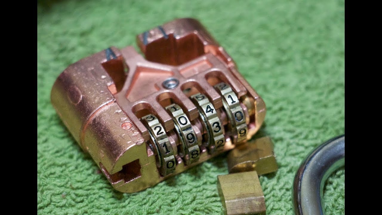 Como funciona un candado Masterlock 175 (El Chano Jose)