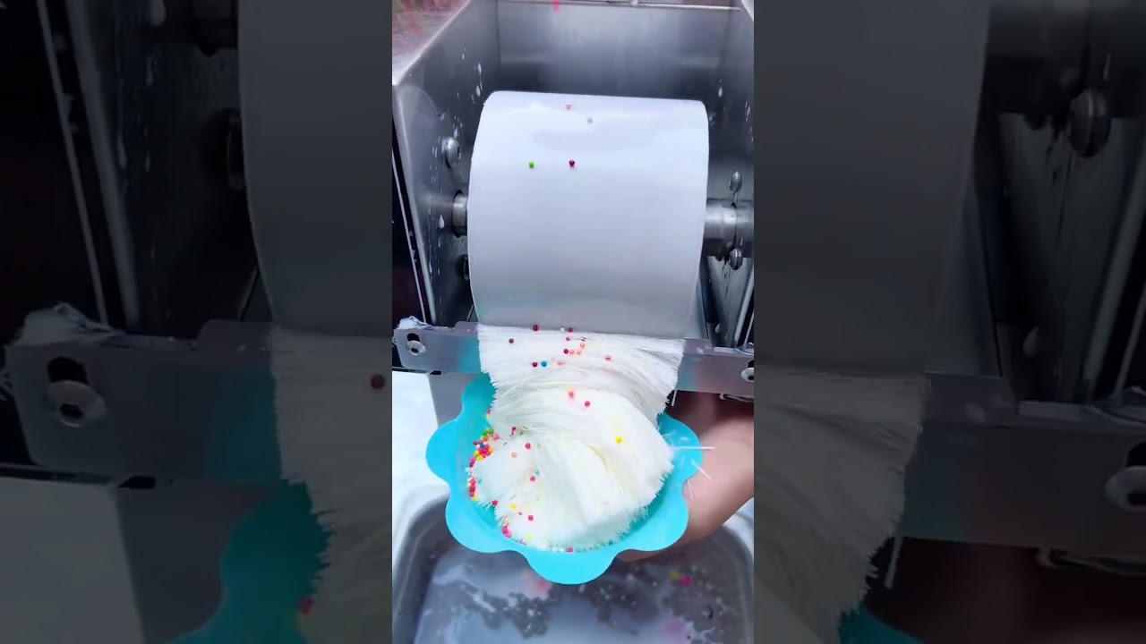 Well and outstanding beautiful ice cream machine for everyone home house too beautiful.
