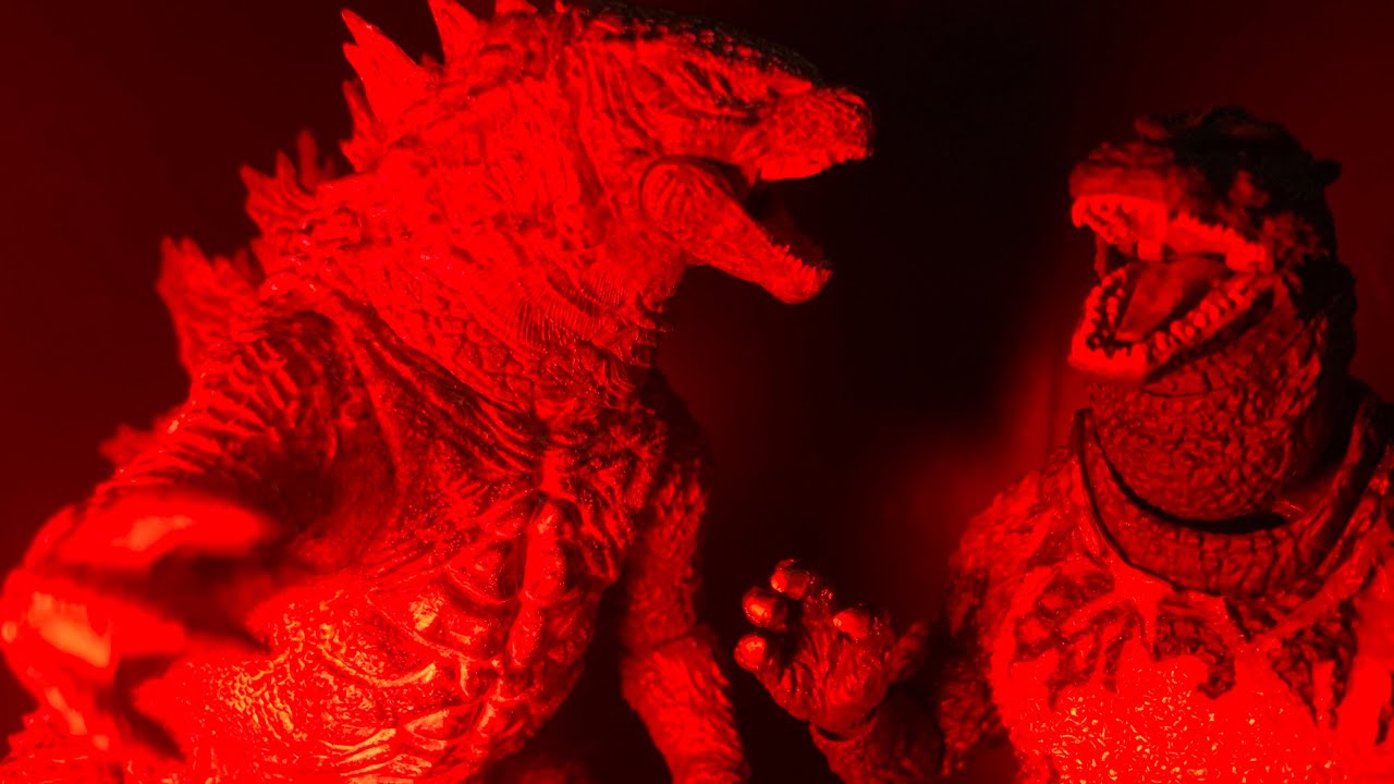 “THERMO GODZILLA VS BURNING GODZILLA”STOP MOTION BATTLE :my version: