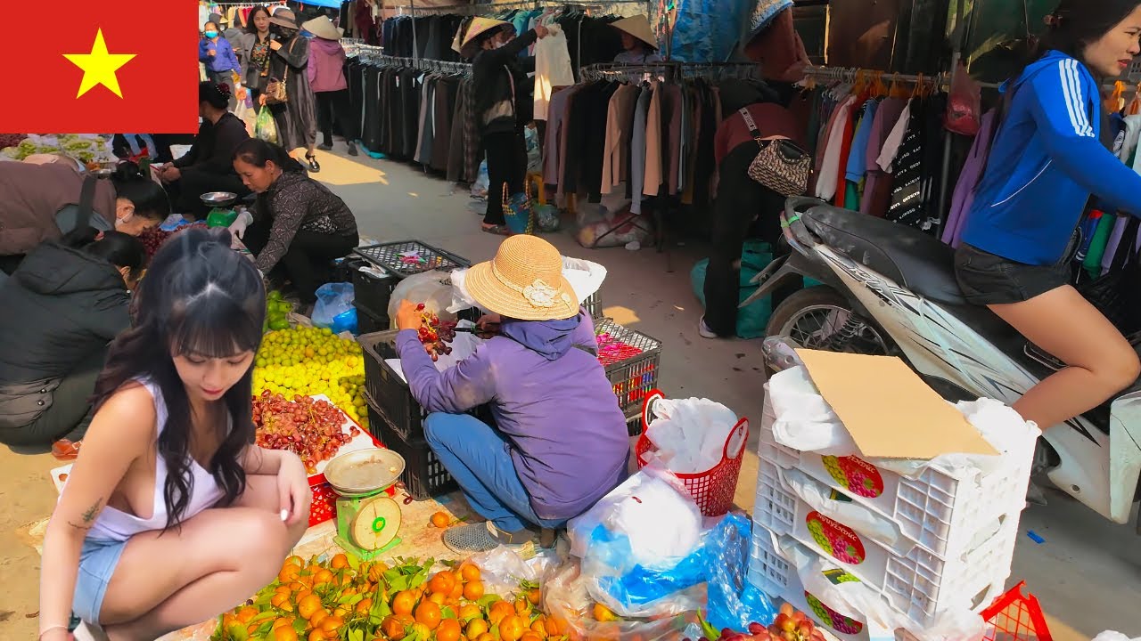 Hanoi's Traditional Market Tour: Colors, Sounds, and Local Life