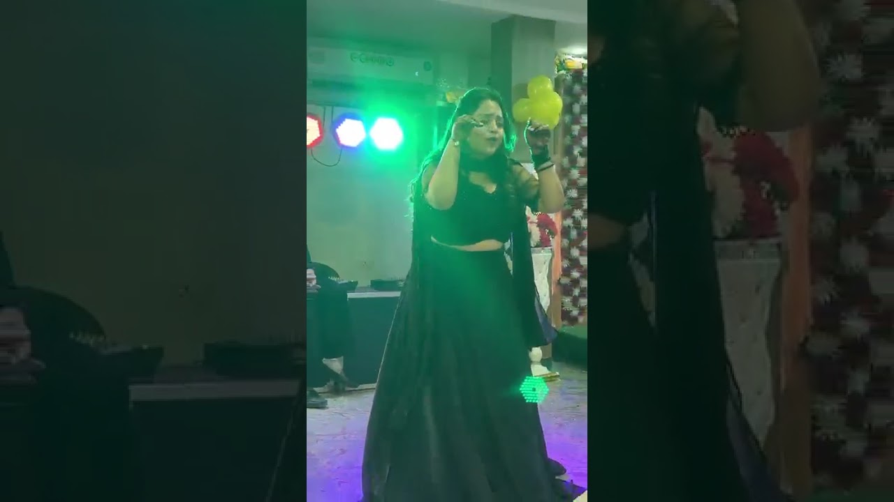 Sister engagement dance ♥️#dijiju #engagement #song #lifeisbutadream #youtube #youtubeshorts 
