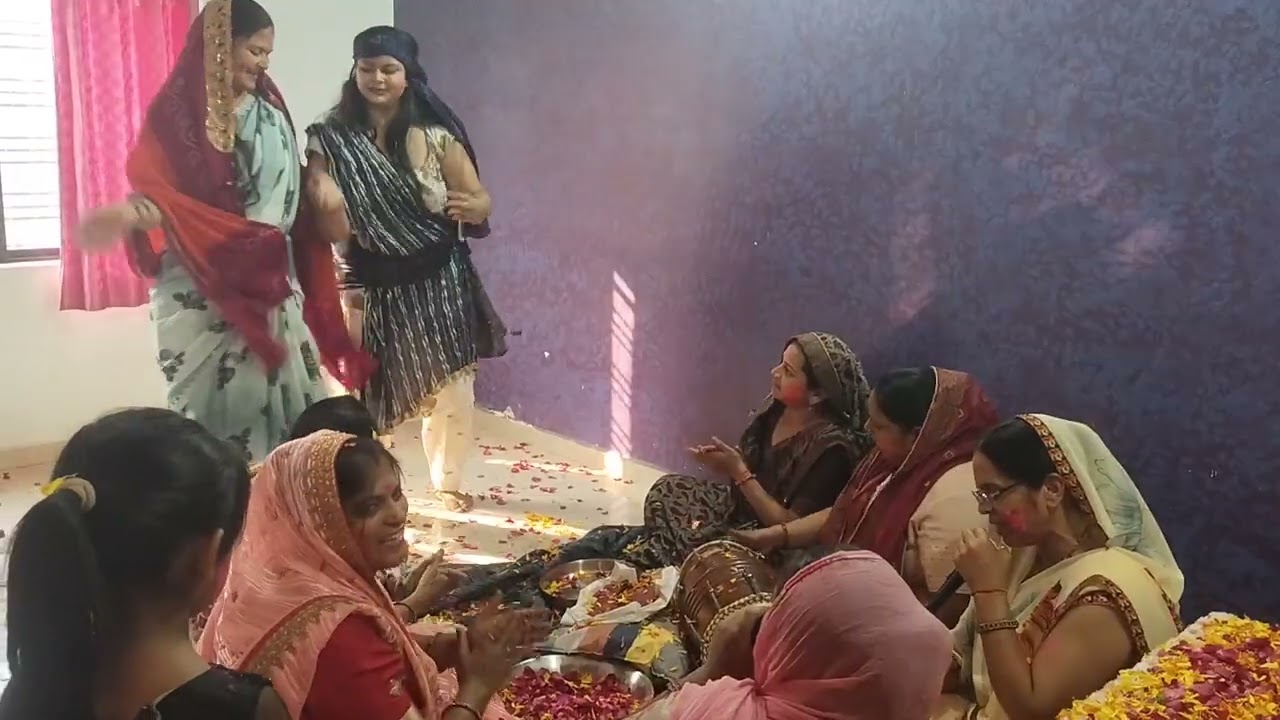 🌸🌸 होली है 🌸 कान्हा तू काला में 🌹🌹🌹