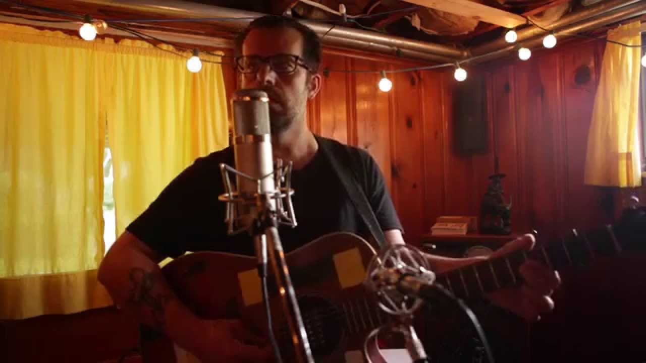 Sean Rowe: The Long Black Veil | Peluso Microphone Lab Presents: Yellow Couch Sessions