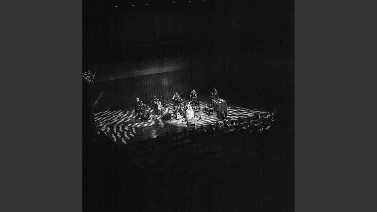 HORO : Easter Lily - live at Milton Court, London, 2022