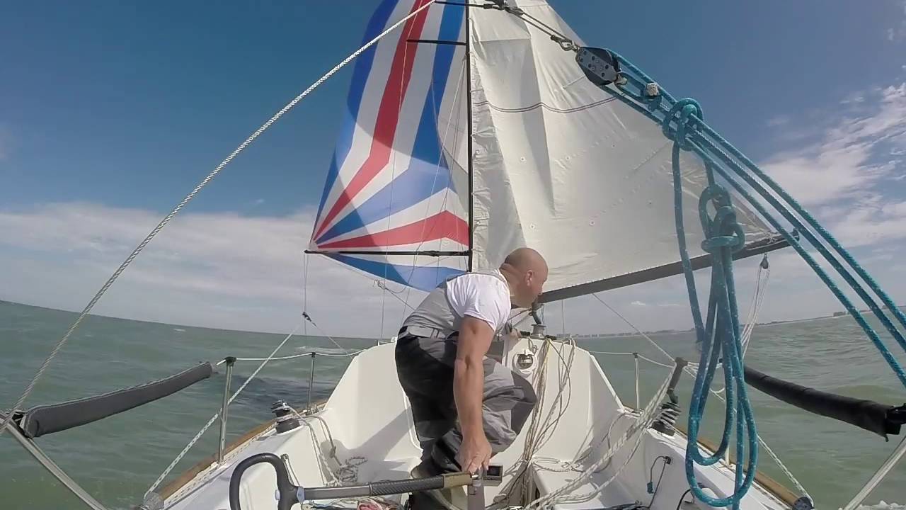 ecume de mer SWELL sailing downwind Nieuwpoort-Blankenberge