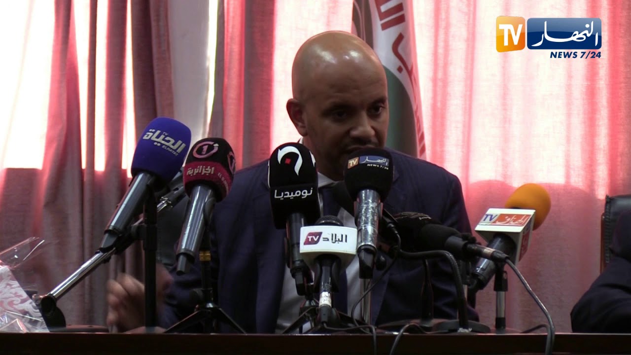برناوي: أمر مؤسف ما حدث في تيزي وزو وقانون تنظيم المنافسات وبطاقية المناصر سيخدمان