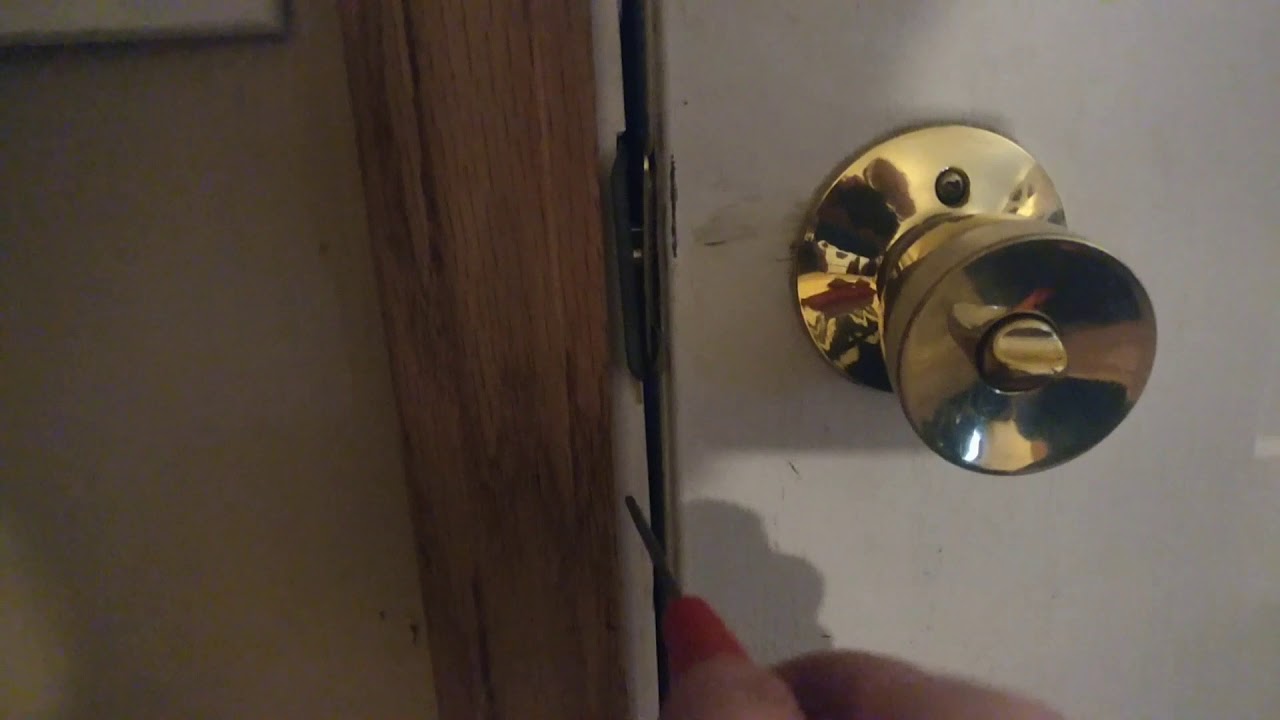 Slipping door latches with a Traveler's Hook (easier/faster than card method)