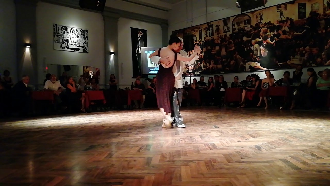 El Pibe Sarandi & Naoko Hirai - 