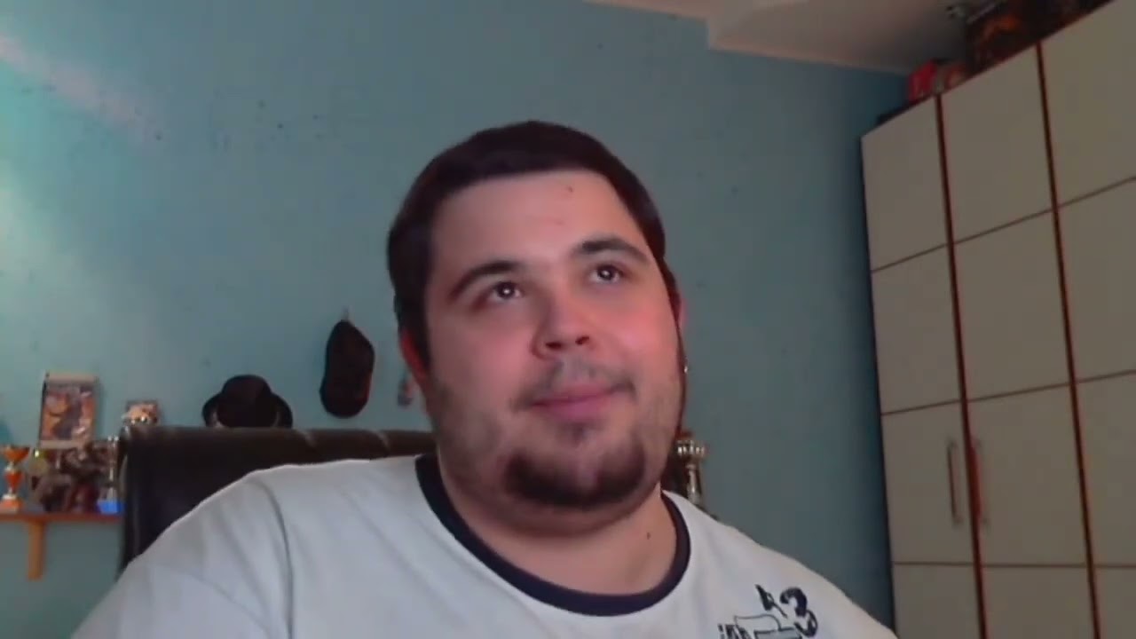 Stavo Bevendo la CocaCola Cicciogamer89