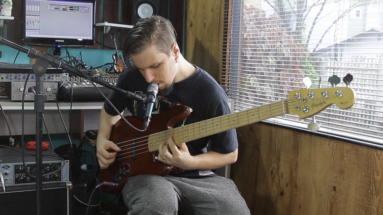 Tiago Moraes - Jazz Bass Solfejo