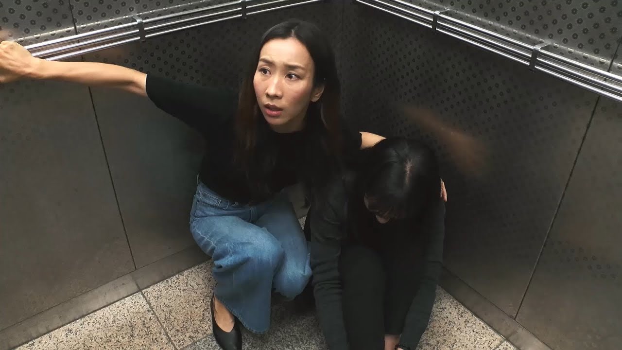 승강기  사고  이렇게 대비하세요. 언제 일어날지 모르는Get ready for an elevator accident that doesn't