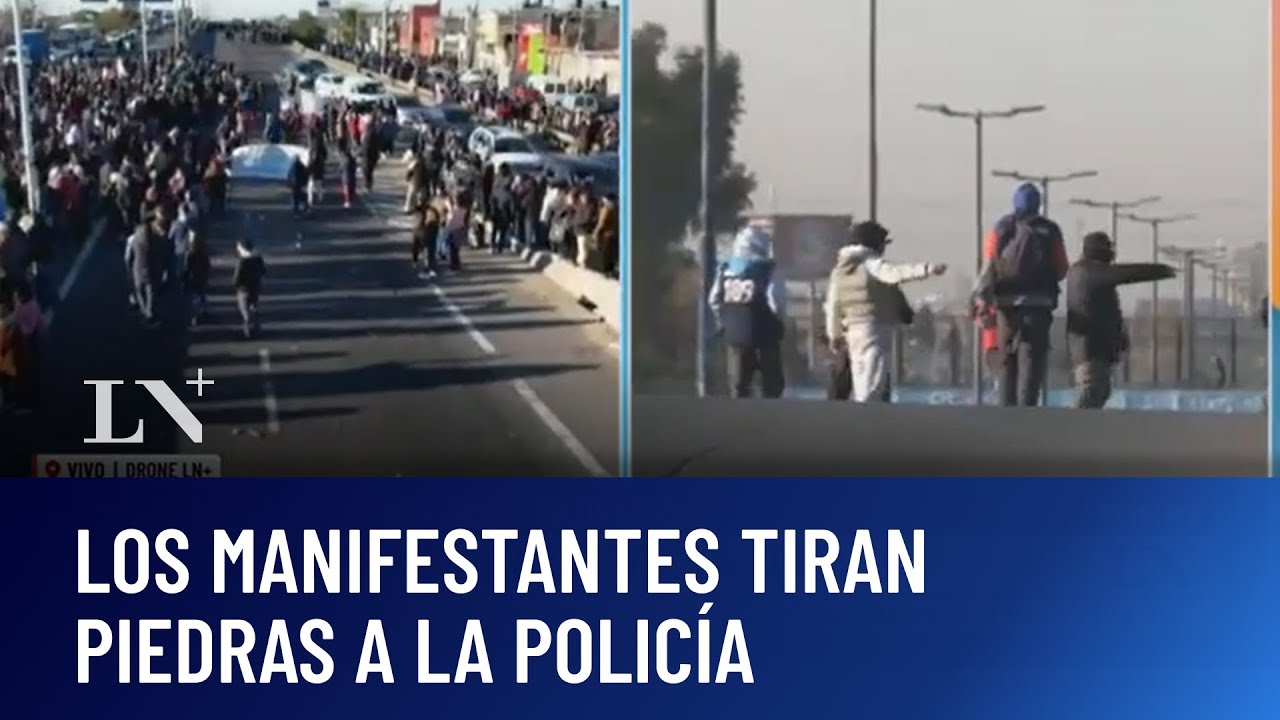 Máxima tensión en Puente La Noria: gas pimienta, balas de goma y piedrazos