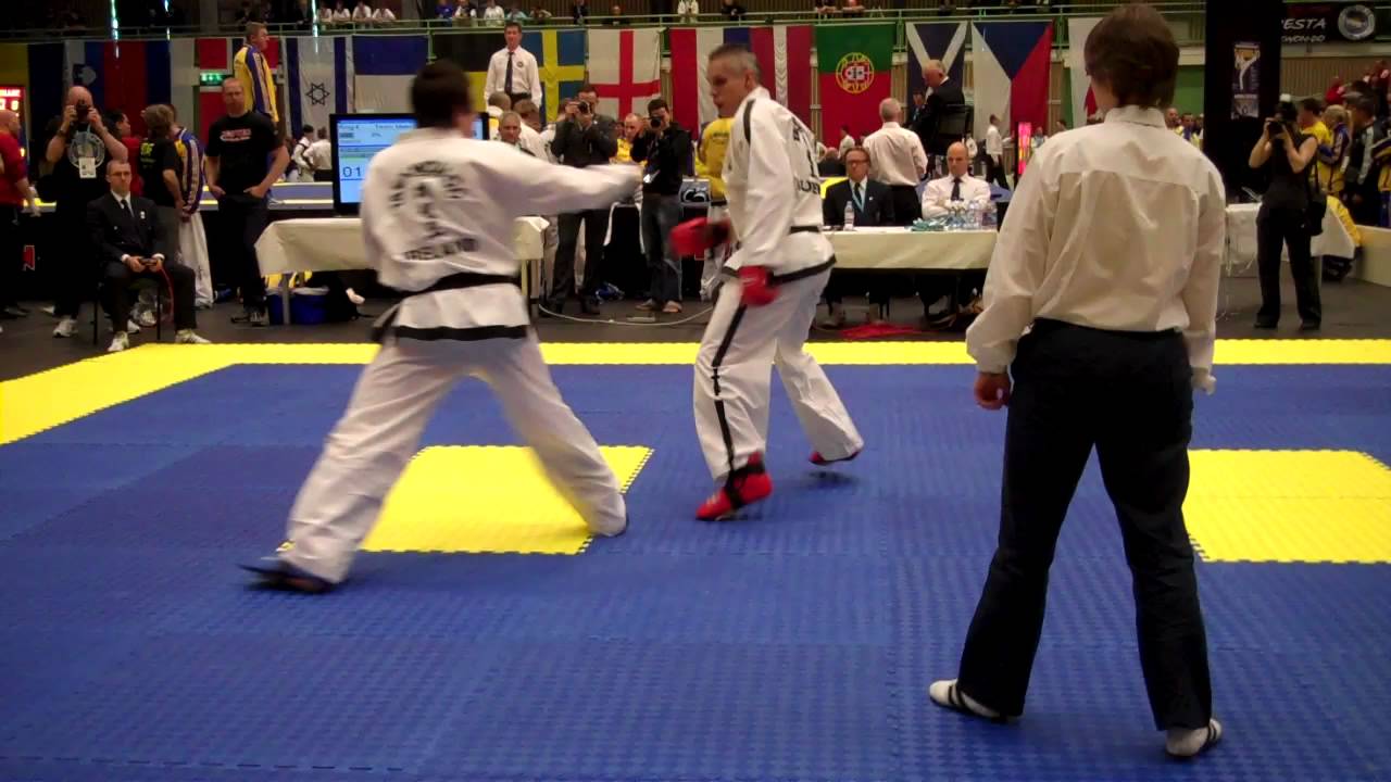Ross Smith (Ireland) vs Ales Zemljic (Slovenia) Team Sparring ITF European Championships 2010
