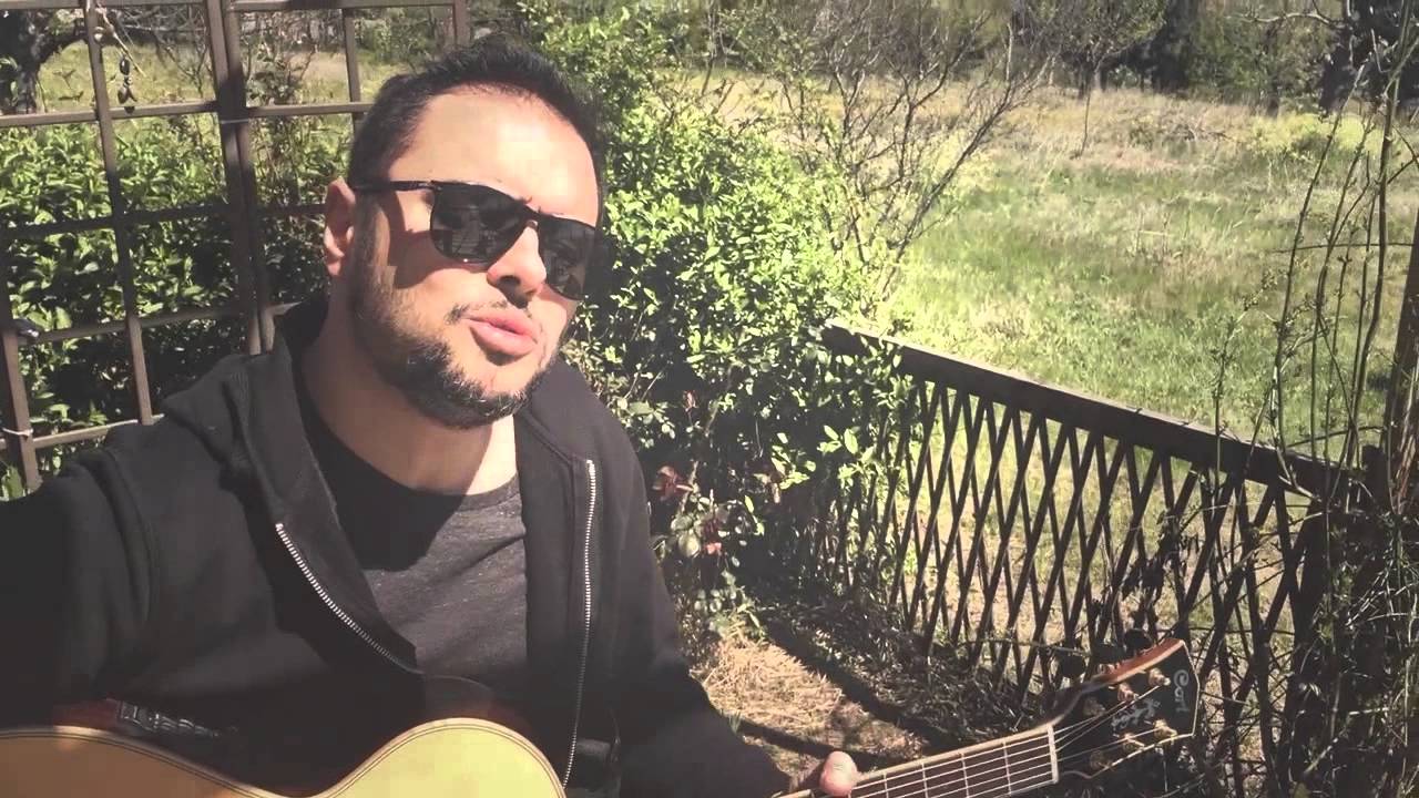 MORAL - Değişmez Hikaye (Akustik)