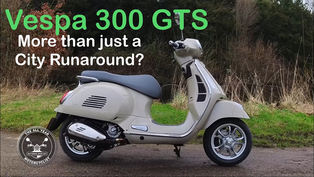 Vespa 300 GTS — больше, чем просто городской мотоцикл?