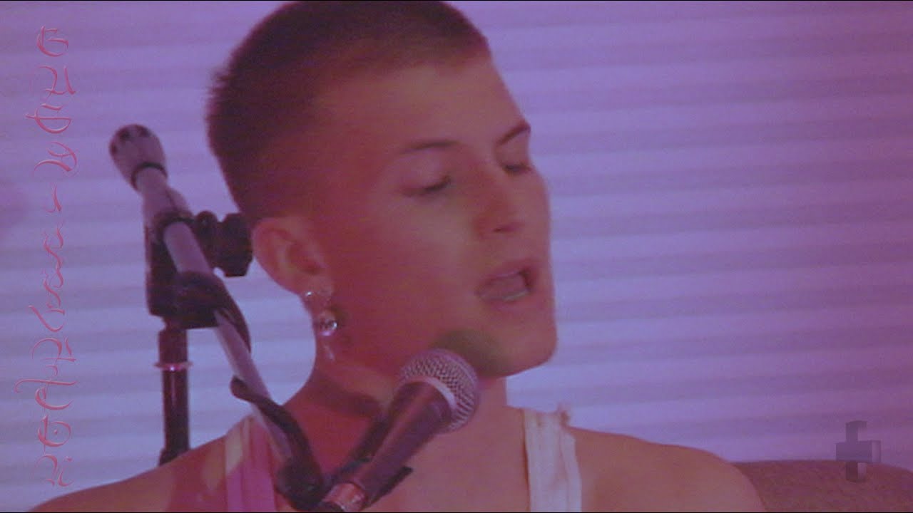 Gus Dapperton - First Aid (Live Acoustic)