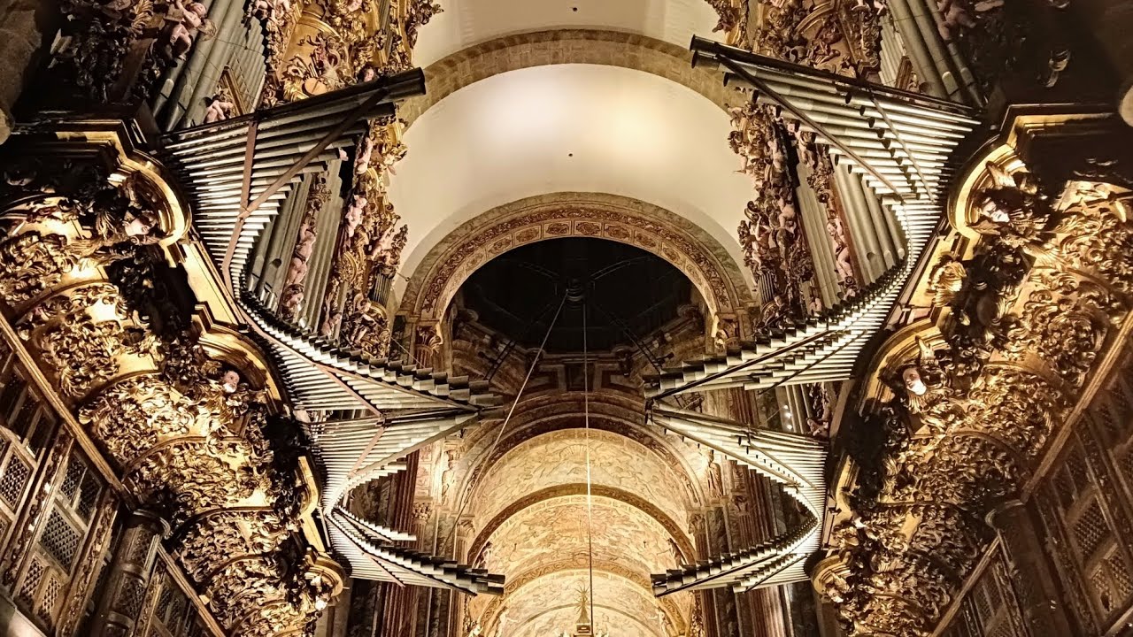 Lengüetas en la catedral compostelana: Trompetería,