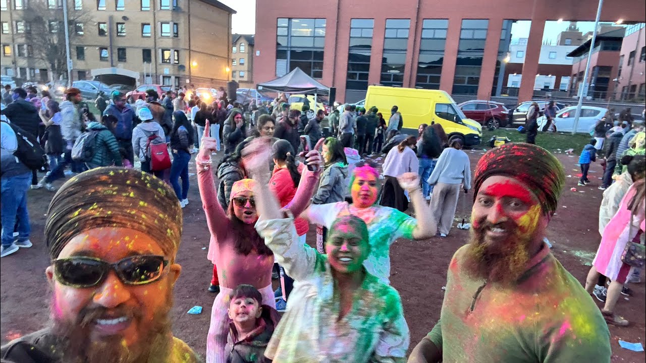 Holi in uk #uk #punjabiinuk #indianinuk #uklife #southhall #birmingham #sohoroad #glasgow #scotland