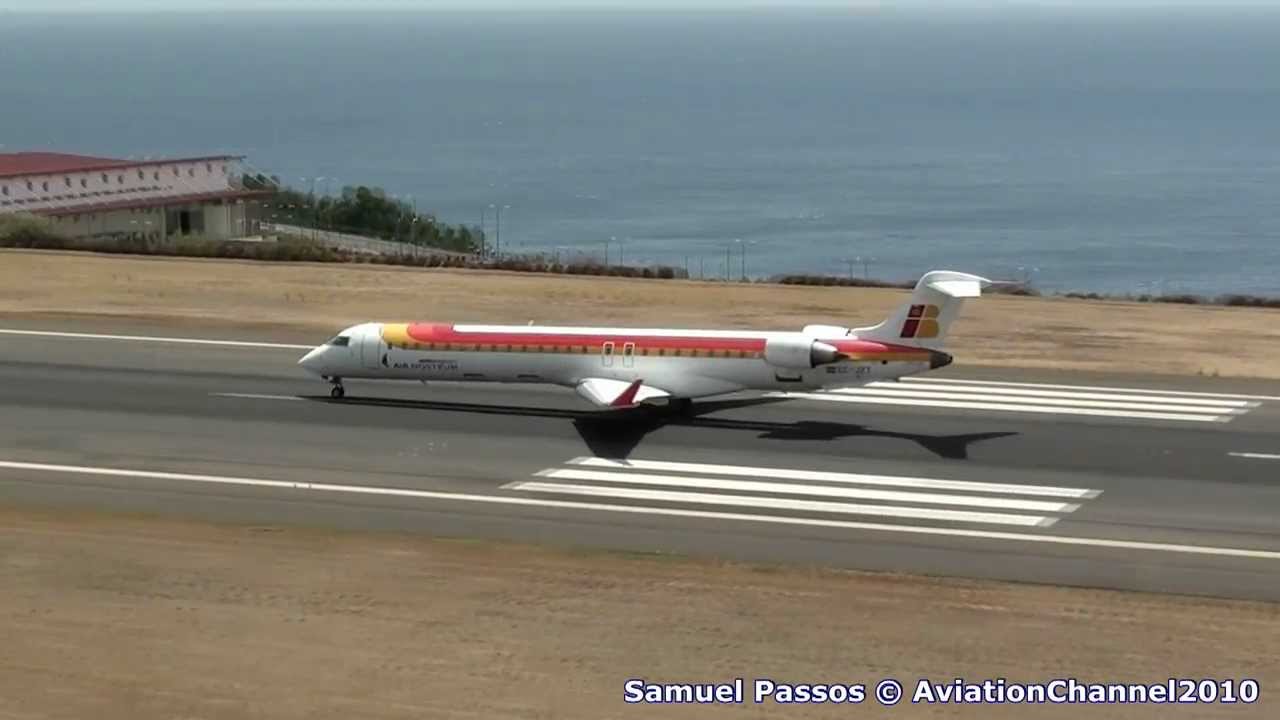 Unusual - 3x Air Nostrum CRJ 900/1000 at Madeira