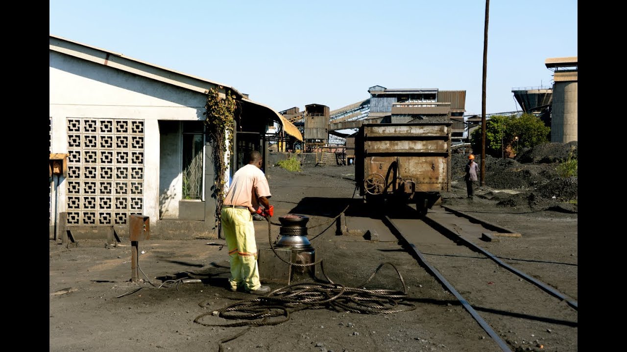 Fly Shunting at Hwange Colliery - Zimbabwe July 2017