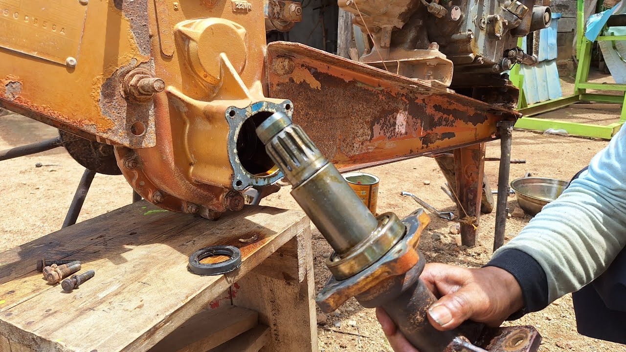 CARA GANTI SEAL RODA TRAKTOR BAJAK