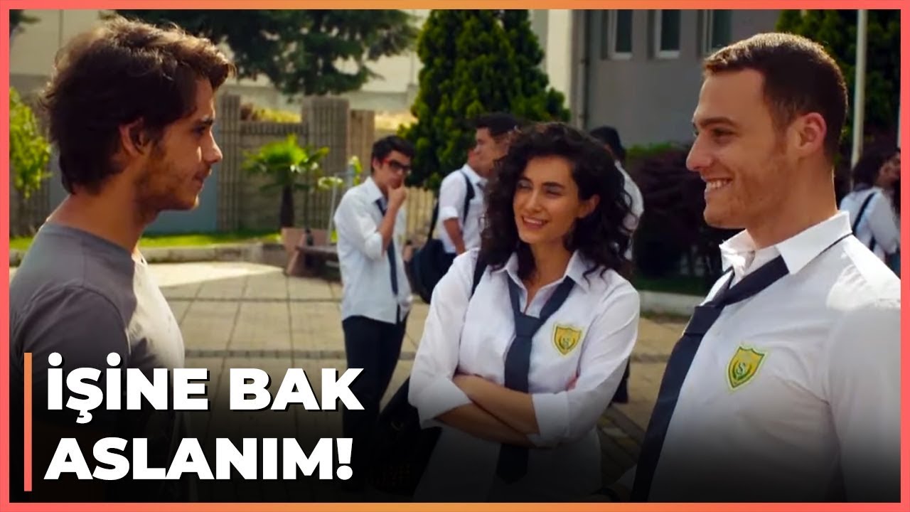 Kerem, Zeynep'i Bora'dan Kıskandı - Güneşi Beklerken 49. Bölüm