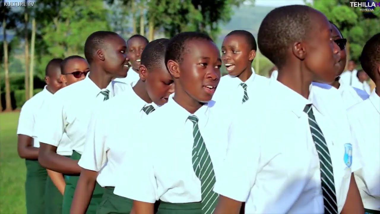 Ninashangaa - SEGERO ADVENTIST HIGH SCHOOL CHURCH CHOIR (Official Video)