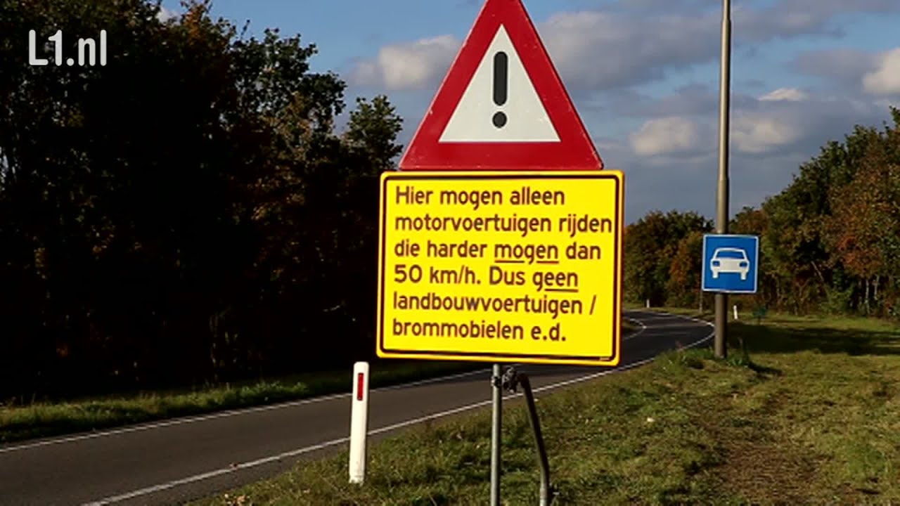Video: Gemeente wil geen tractoren in centrum van Gennep (30 oktober 2015)