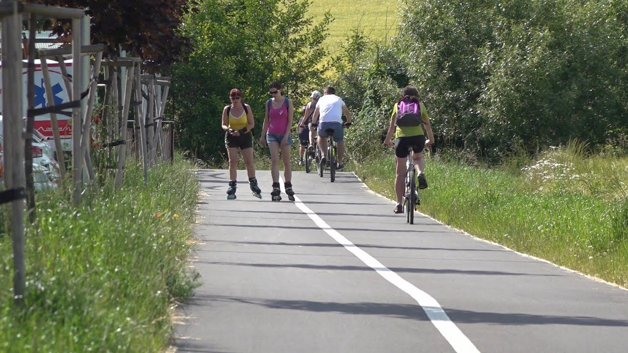 Chodci verzus cyklisti