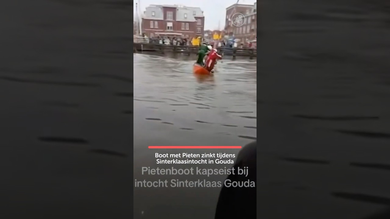 💦 Boot met Pieten zinkt tijdens Sinterklaasintocht | Hart van Nederland | #gouda #sinterklaas #hvnl