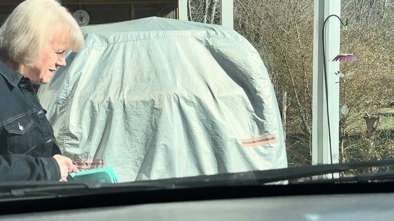 Had to pull over cause something fell off.1/7/2026