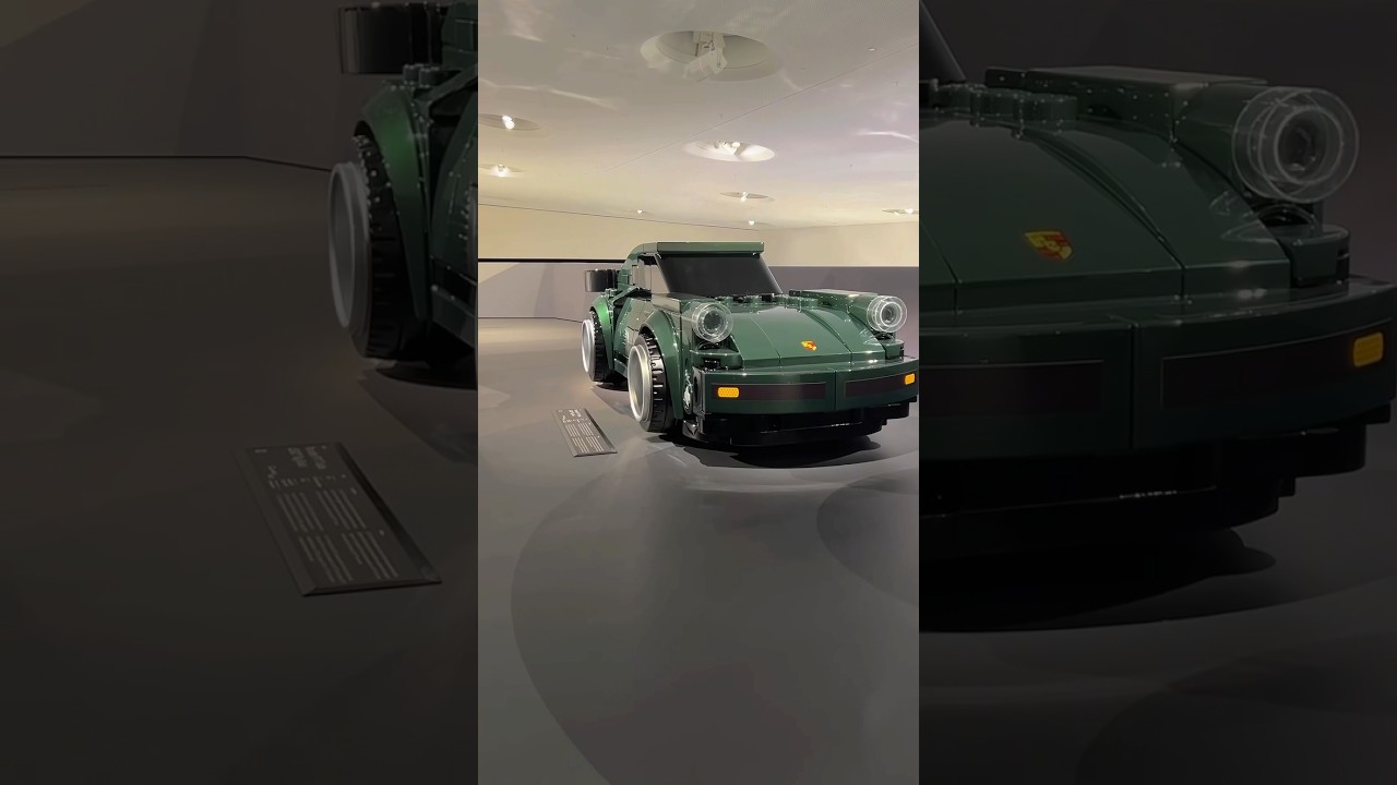 Lego Porsche at Stuttgart Porsche Museum 🫢