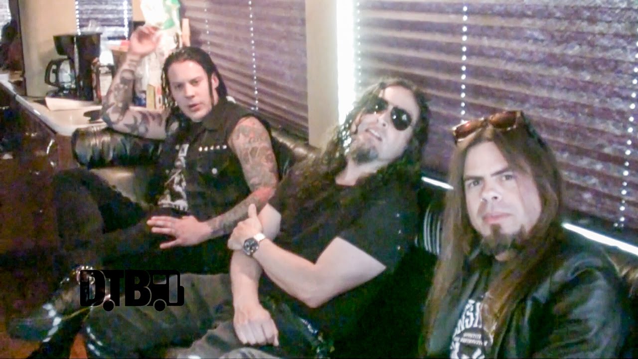 Queensr&yuml;che - CRAZY TOUR STORIES Ep. 369
