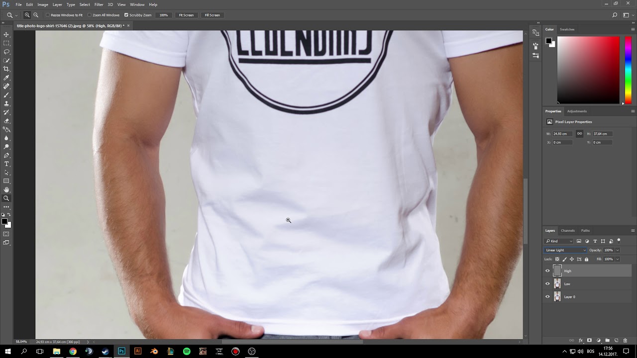 Adobe Photoshop: how to remove wrinkles from clothing