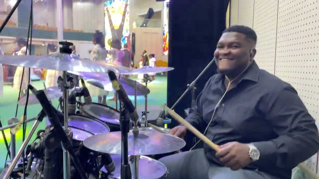PRAISE MEDLEY DRUM CAM