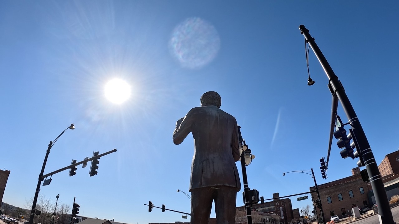 Vibe and Ambience in Downtown Peoria, Illinois