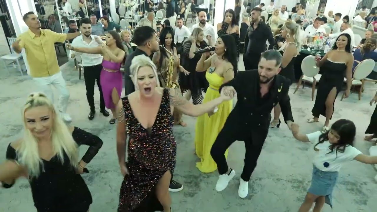 Nunta Vampirul si Ramona Ferentari
